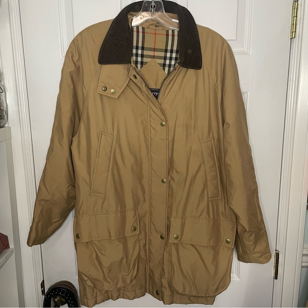 Burberry Classic Utility Trench Barn Coat Jacket with Corduroy Collar Medium